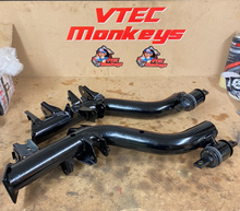 Load image into Gallery viewer, Honda Civic Type R Ep3 Refurbished Rear Trailing Arms
